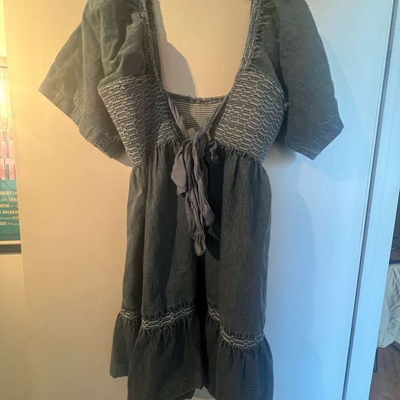 Jean dress - Picture 3 of 3